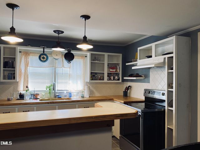 4045 Joe Hamme Road, Oxford, NC 27565