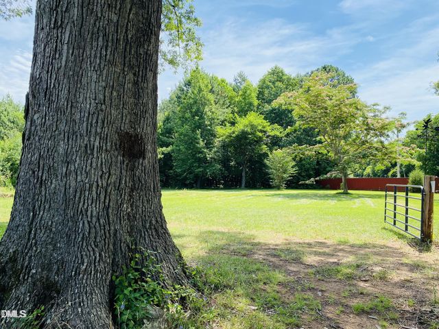 4045 Joe Hamme Road, Oxford, NC 27565