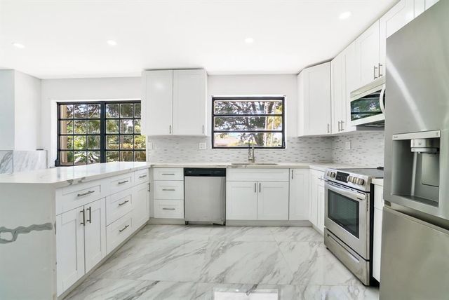 4190 SW 4th Street, Plantation, FL 33317