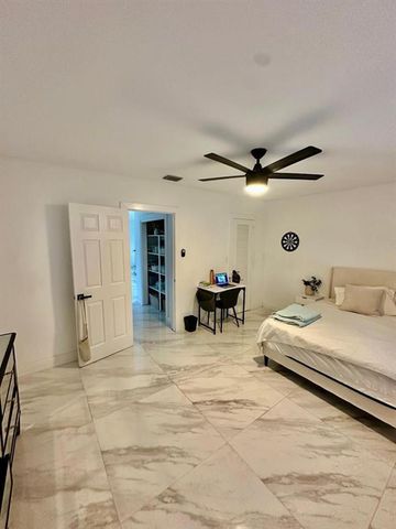 4190 SW 4th Street, Plantation, FL 33317