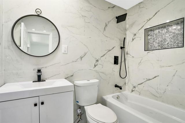 4190 SW 4th Street, Plantation, FL 33317