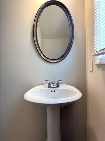 21 Stanford Ct, Hiram, GA 30141