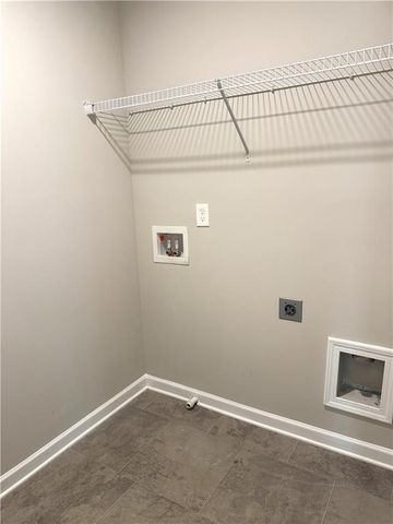 21 Stanford Ct, Hiram, GA 30141