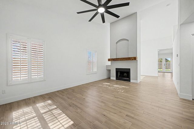 7454 W EVA Street, Peoria, AZ 85345