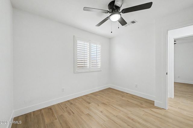 7454 W EVA Street, Peoria, AZ 85345