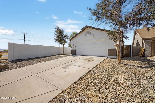 7454 W EVA Street, Peoria, AZ 85345