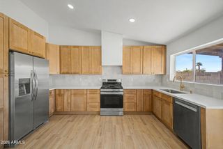 7454 W EVA Street, Peoria, AZ 85345
