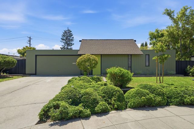 816 Lennox Court, Sunnyvale, CA 94087