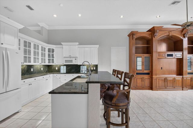 18584 Harbor Light Way, Boca Raton, FL 33498