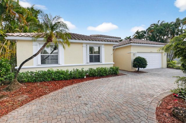 18584 Harbor Light Way, Boca Raton, FL 33498