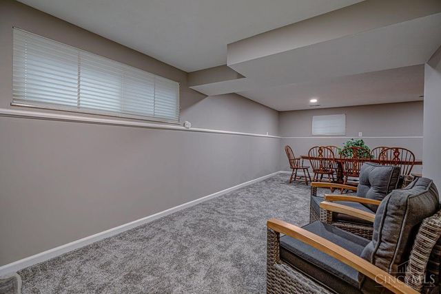 923 Beechmeadow Lane, Cincinnati, OH 45238