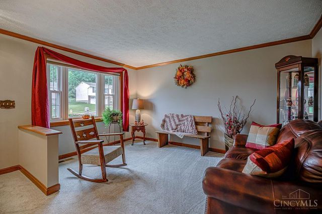 923 Beechmeadow Lane, Cincinnati, OH 45238
