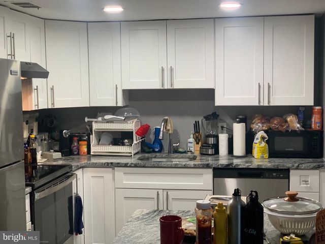 21 MILSTONE CT, Sicklerville, NJ 08081
