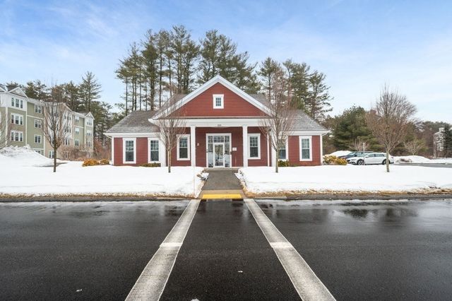 220 Martins Landing 410, North Reading, MA 01864