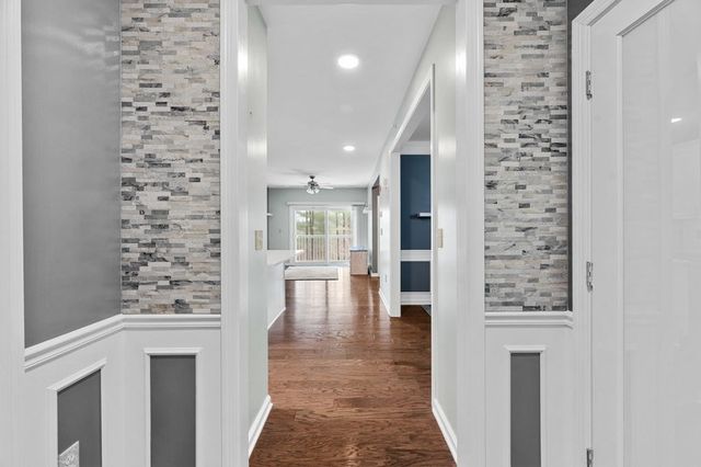 220 Martins Landing 410, North Reading, MA 01864