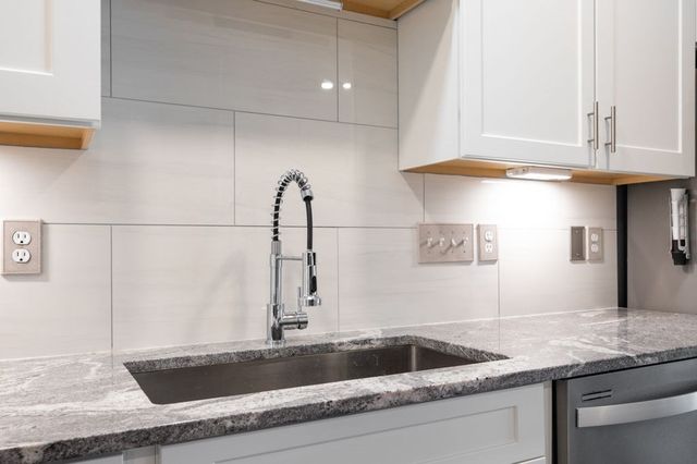 220 Martins Landing 410, North Reading, MA 01864