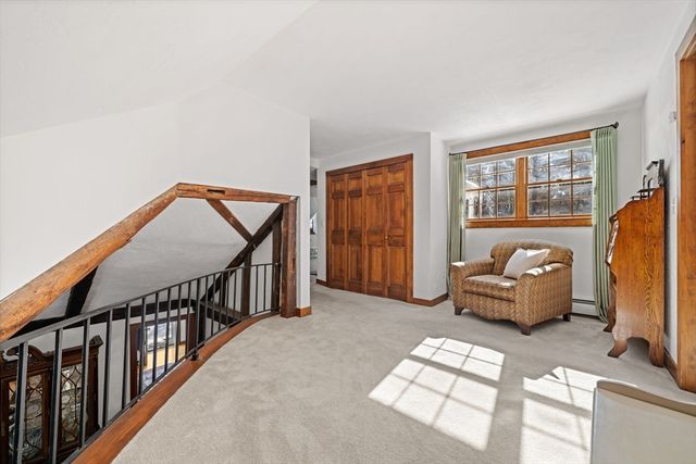 39 Mount Lebanon St, Pepperell, MA 01463