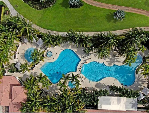 7955 Rockford Road, Boynton Beach, FL 33472