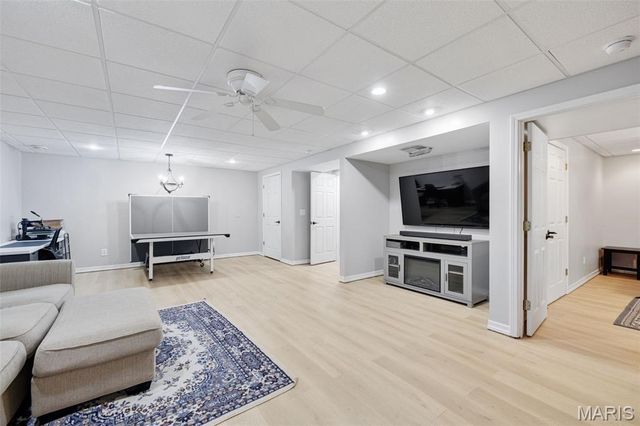 1951 Fox Pointe Drive, Arnold, MO 63010