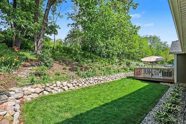 2006 Lake Avenue, Muskegon, MI 49445