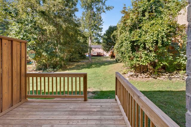 45 Fieldstone Drive, Londonderry, NH 03053