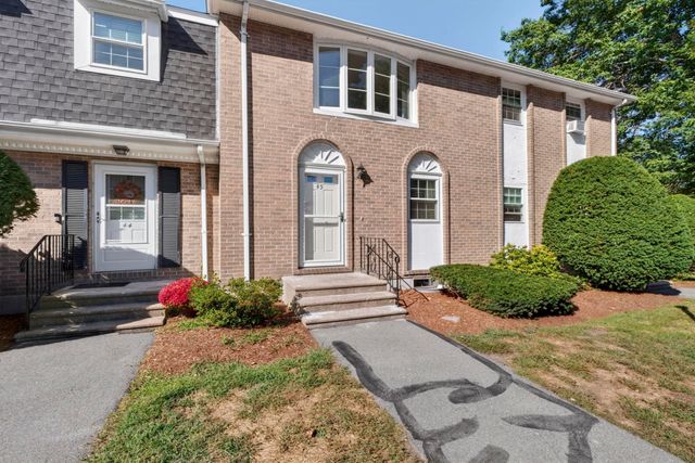 45 Fieldstone Drive, Londonderry, NH 03053