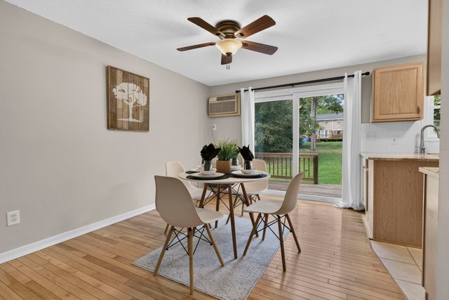45 Fieldstone Drive, Londonderry, NH 03053