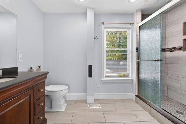 17 Estes, Everett, MA 02149