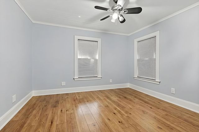 17 Estes, Everett, MA 02149