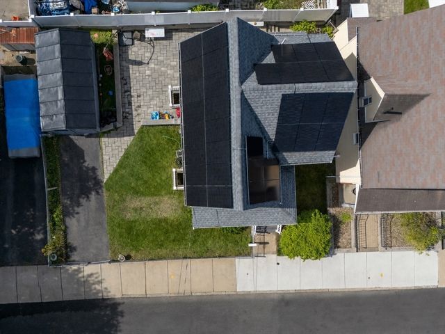 17 Estes, Everett, MA 02149