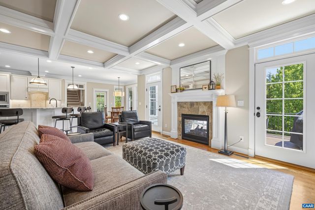 6859 BIRMINGHAM DR, Crozet, VA 22932