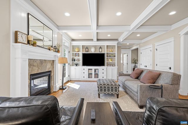 6859 BIRMINGHAM DR, Crozet, VA 22932