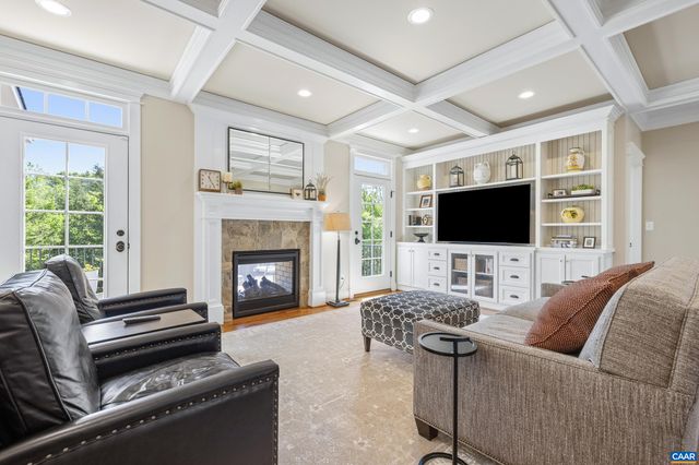 6859 BIRMINGHAM DR, Crozet, VA 22932