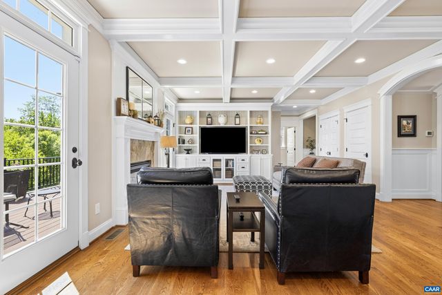 6859 BIRMINGHAM DR, Crozet, VA 22932
