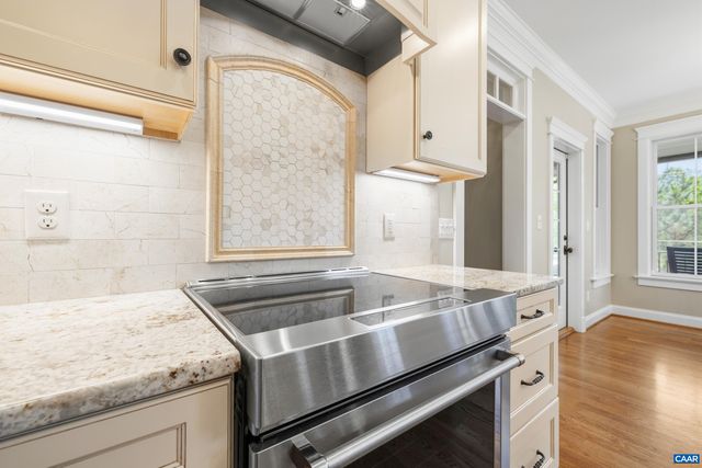 6859 BIRMINGHAM DR, Crozet, VA 22932