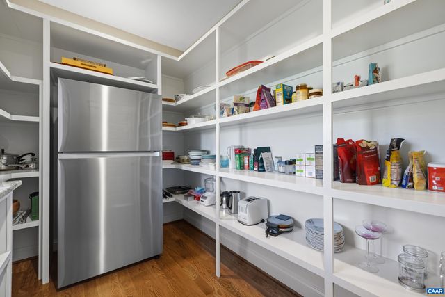 6859 BIRMINGHAM DR, Crozet, VA 22932