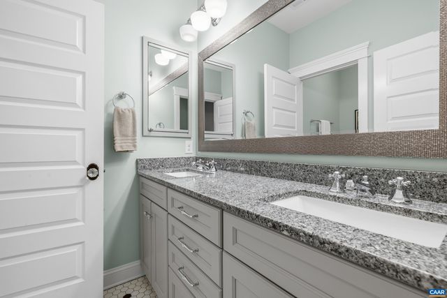 6859 BIRMINGHAM DR, Crozet, VA 22932