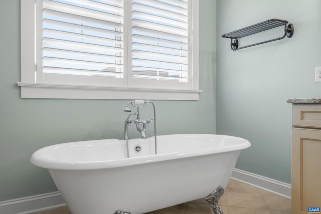 6859 BIRMINGHAM DR, Crozet, VA 22932