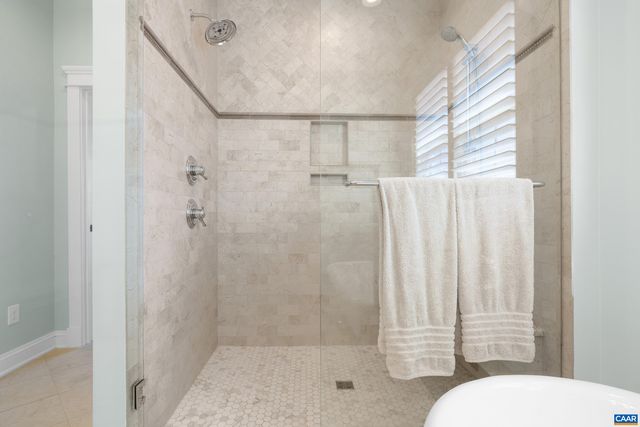 6859 BIRMINGHAM DR, Crozet, VA 22932