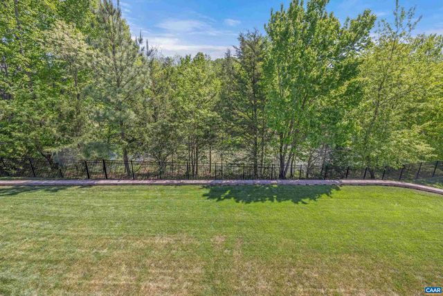 6859 BIRMINGHAM DR, Crozet, VA 22932