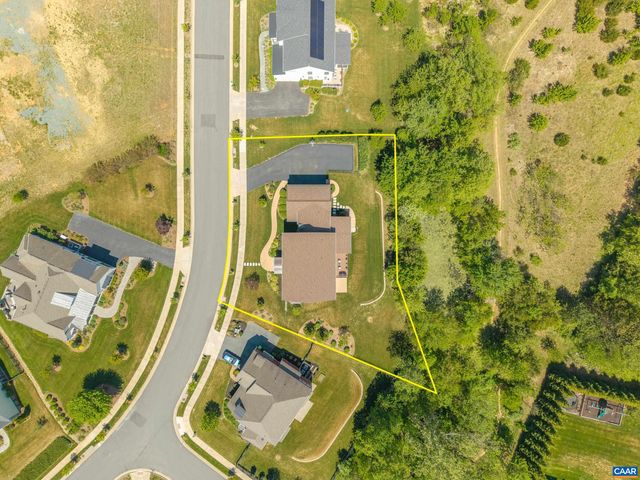 6859 BIRMINGHAM DR, Crozet, VA 22932