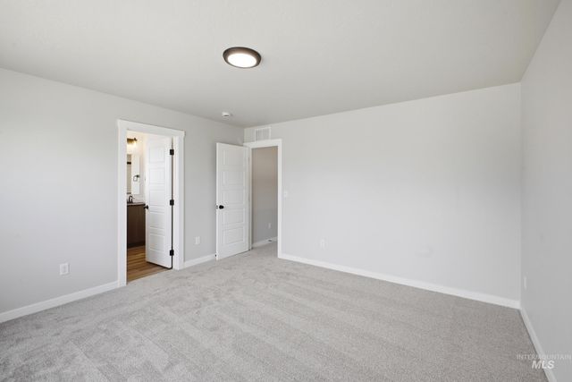 3077 E Mossy Creek Dr, Kuna, ID 83634