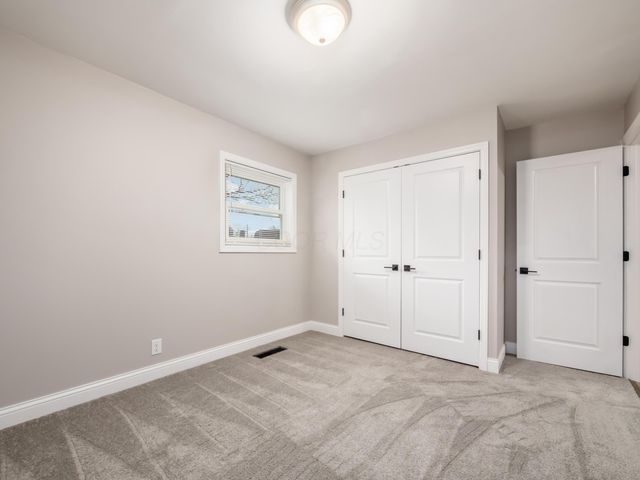 7238 Saratoga Avenue, Reynoldsburg, OH 43068