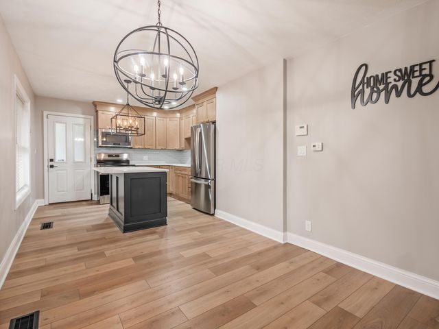 7238 Saratoga Avenue, Reynoldsburg, OH 43068