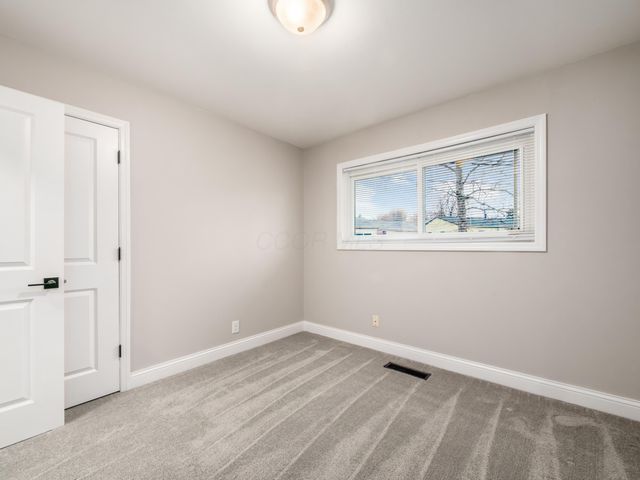 7238 Saratoga Avenue, Reynoldsburg, OH 43068