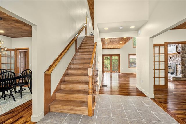 900 South Road, East Greenwich, RI 02818