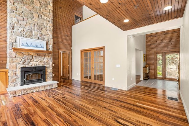 900 South Road, East Greenwich, RI 02818