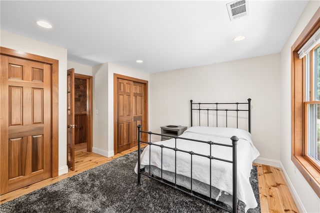 900 South Road, East Greenwich, RI 02818