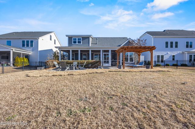 142 Sailor Sky Way, Hampstead, NC 28443