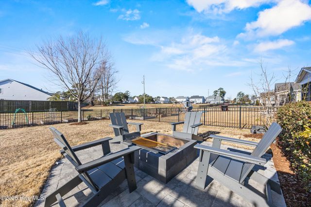 142 Sailor Sky Way, Hampstead, NC 28443